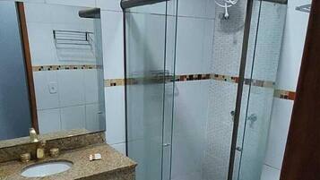 Shower, towels