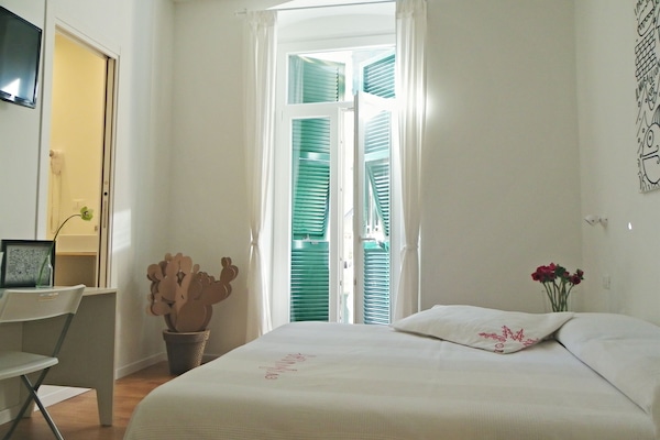 Double Room | Minibar, in-room safe, desk, cribs (free)