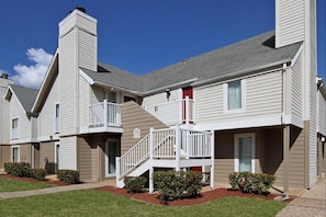 Exterior - Moody Manor Houston Medical Center (Houston)