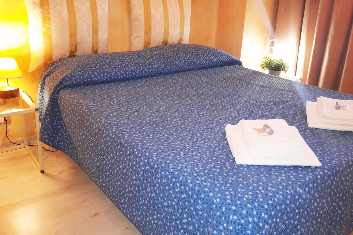 Studio, 1 Bedroom