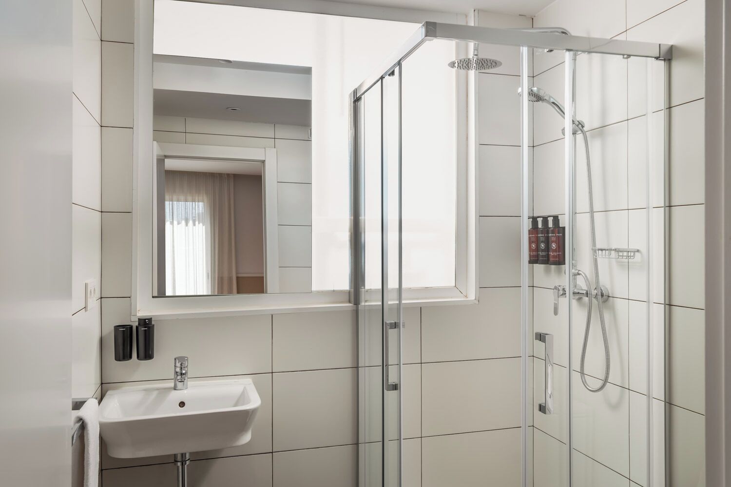 Photo - BYPILLOW House