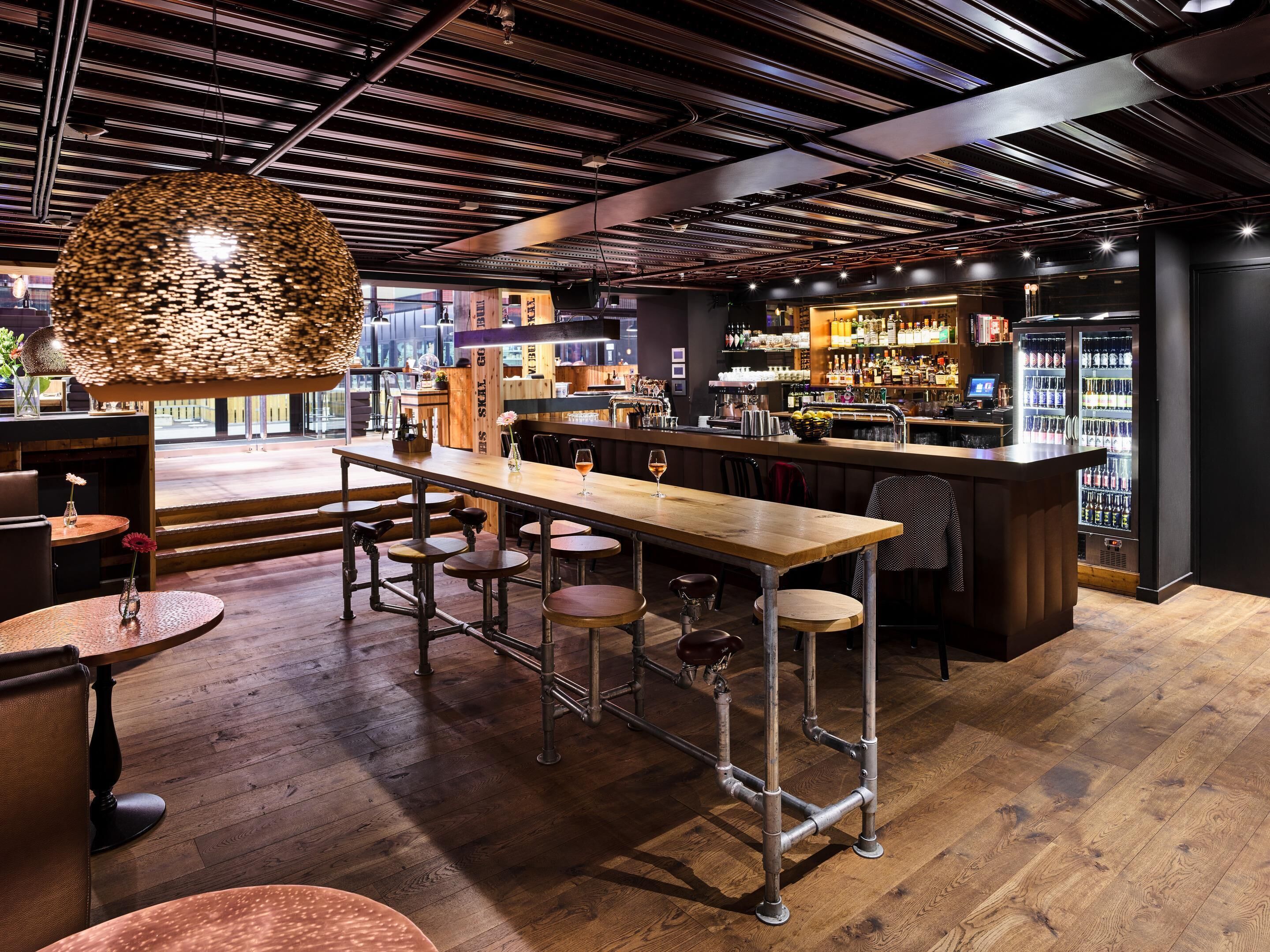 Bar (in der Unterkunft)