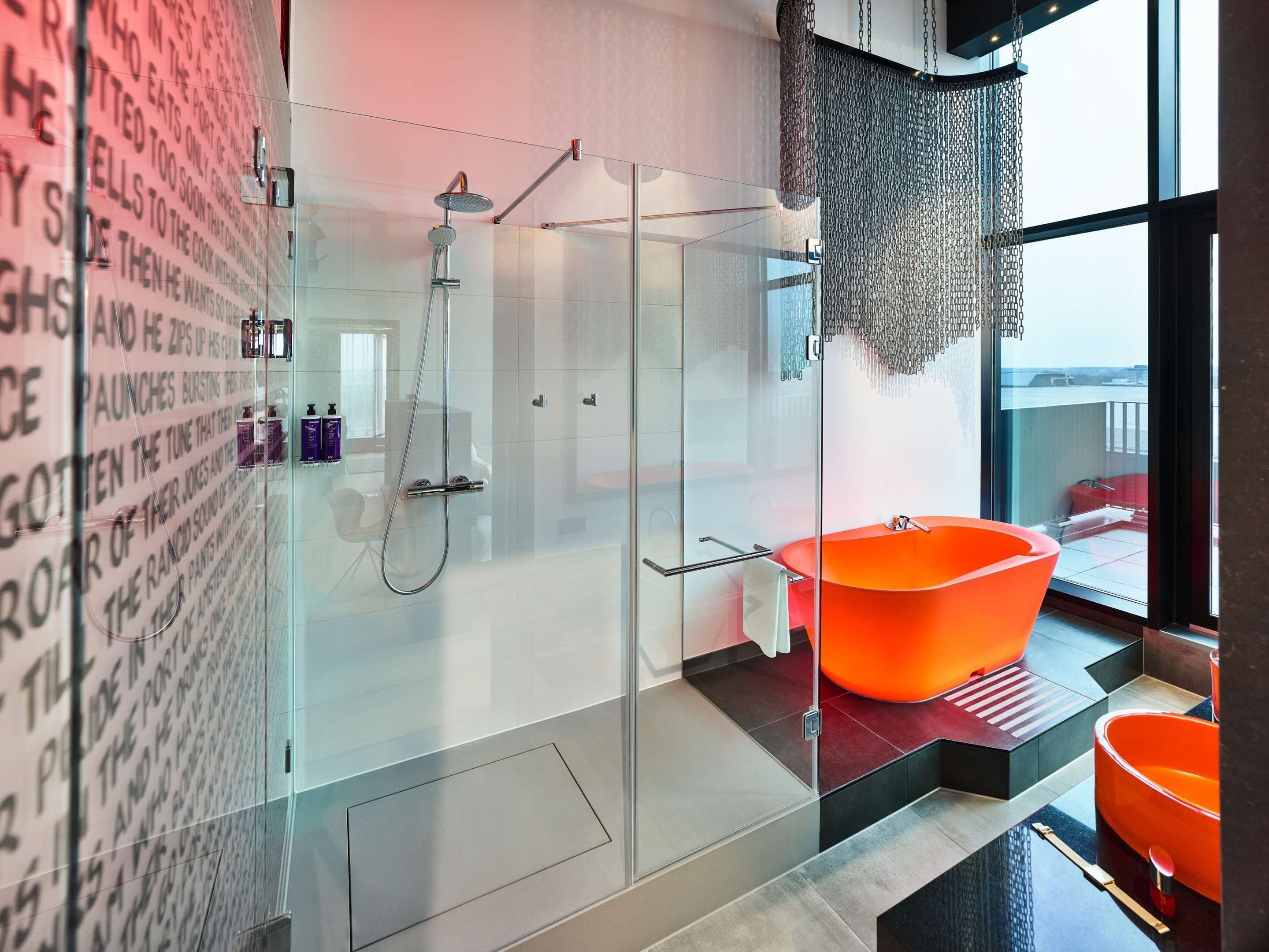 suite (vip) | bathroom | shower, rainfall showerhead, free toiletries, towels