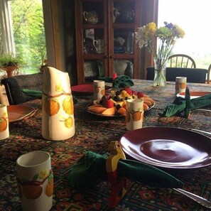 Breakfast area