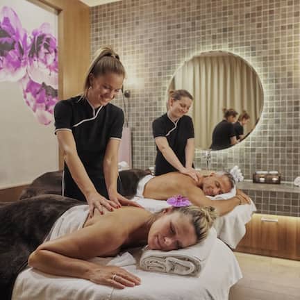 Couples treatment rooms, sauna, steam room, Turkish bath