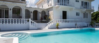 Hatfield South Villa