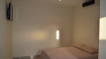 Desk, free WiFi, bed sheets