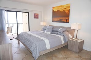 Condo, 3 habitaciones, 2 baños, vista a la playa | 2 habitaciones y ropa de cama 