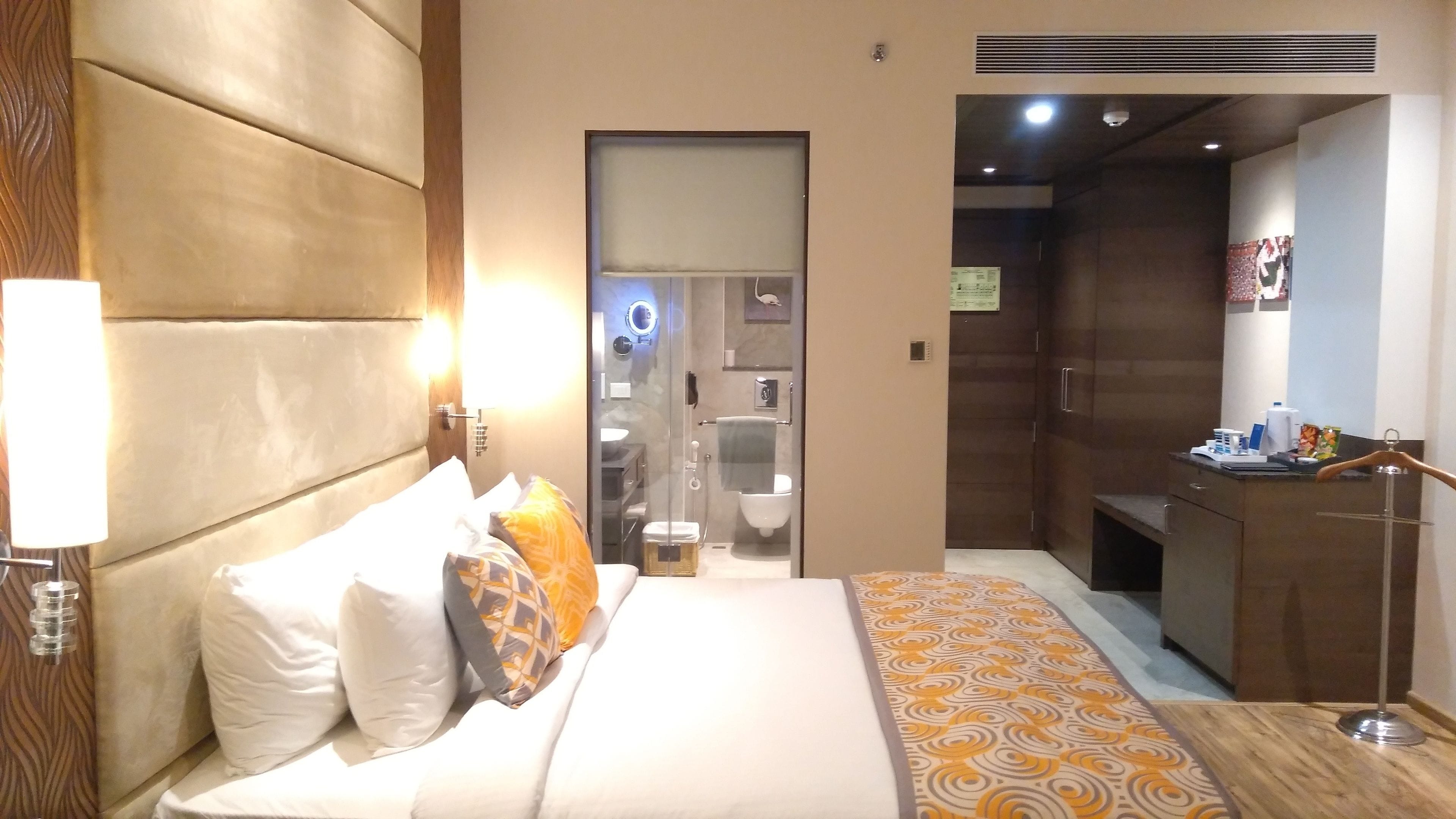 minibar, in-room safe, desk, soundproofing