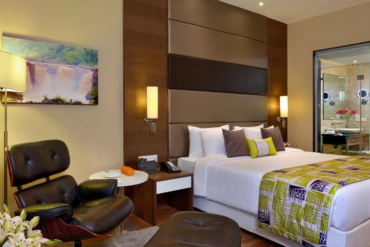 minibar, in-room safe, desk, soundproofing