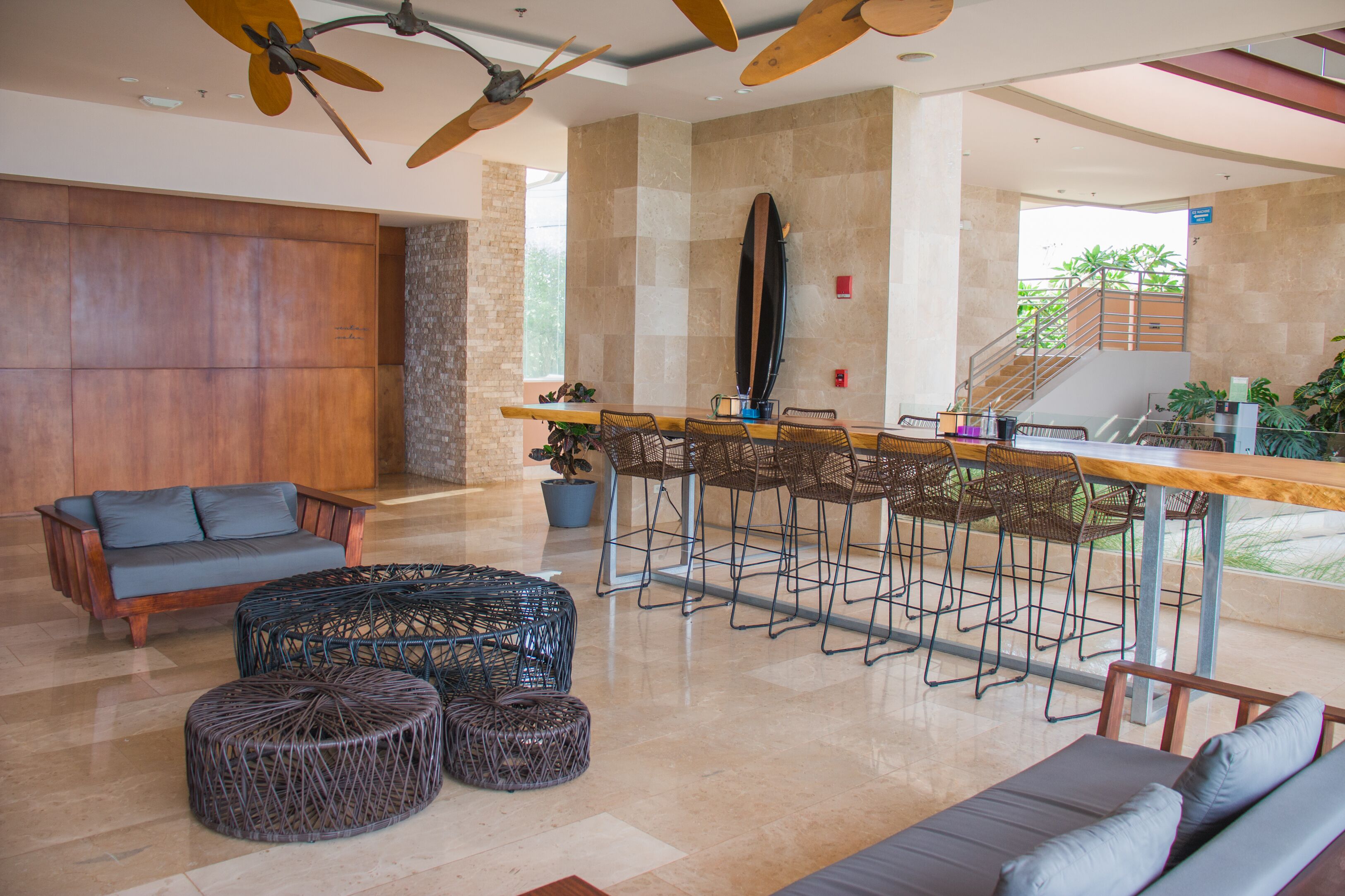 40-inch lcd tv with cable channels, tv