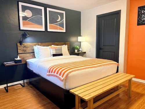 The City Center Motel