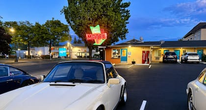 The City Center Motel
