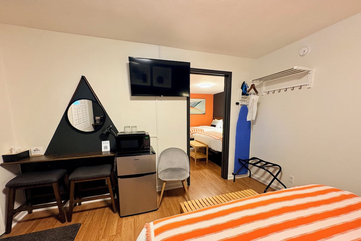 Familjerum - flera sÀngar - icke-rökare (No Pets Allowed) | SÀngtillbehör av högsta kvalitet, duntÀcken, bÀddmadrasser och skrivbord