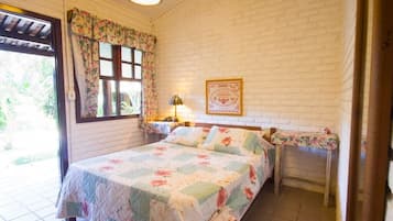 Quarto casal standard | Frigobar, individualmente decorados, Wi-Fi