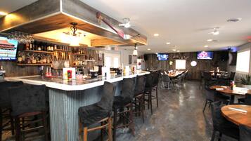 酒吧(店内)
