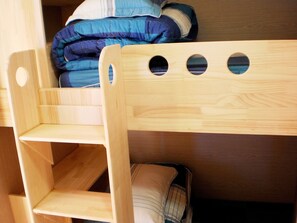 Premium Caravan | Free WiFi - Spring Summer Fall Winter Caravan (Pyeongchang)
