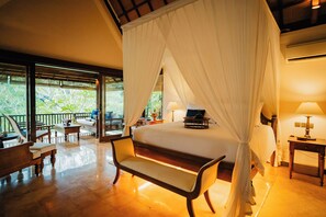 Vila, 2 kamar tidur, kolam renang pribadi | Minibar, brankas, dan didekorasi berbeda-beda