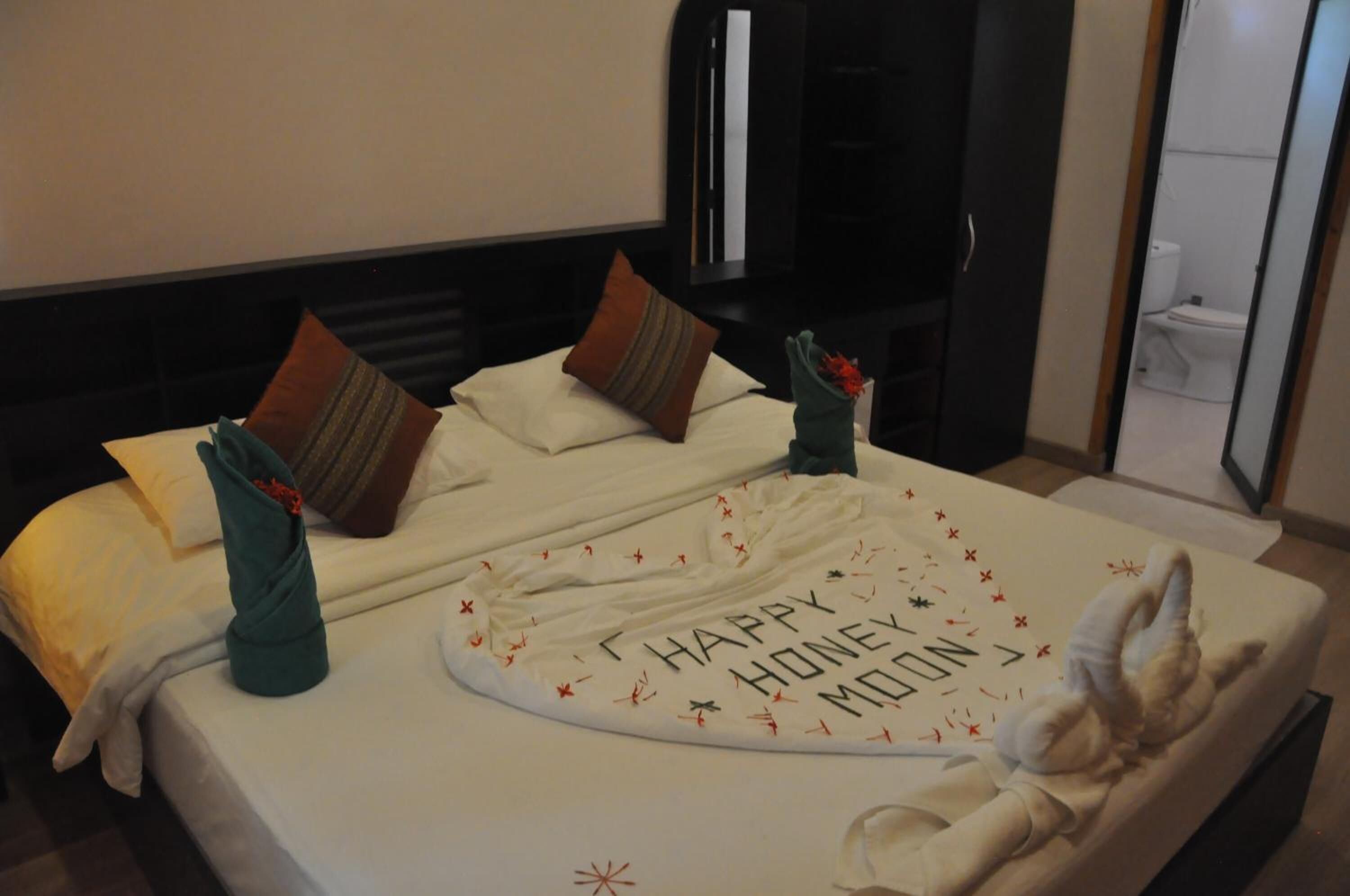 Minibar, in-room safe, soundproofing, iron/ironing board