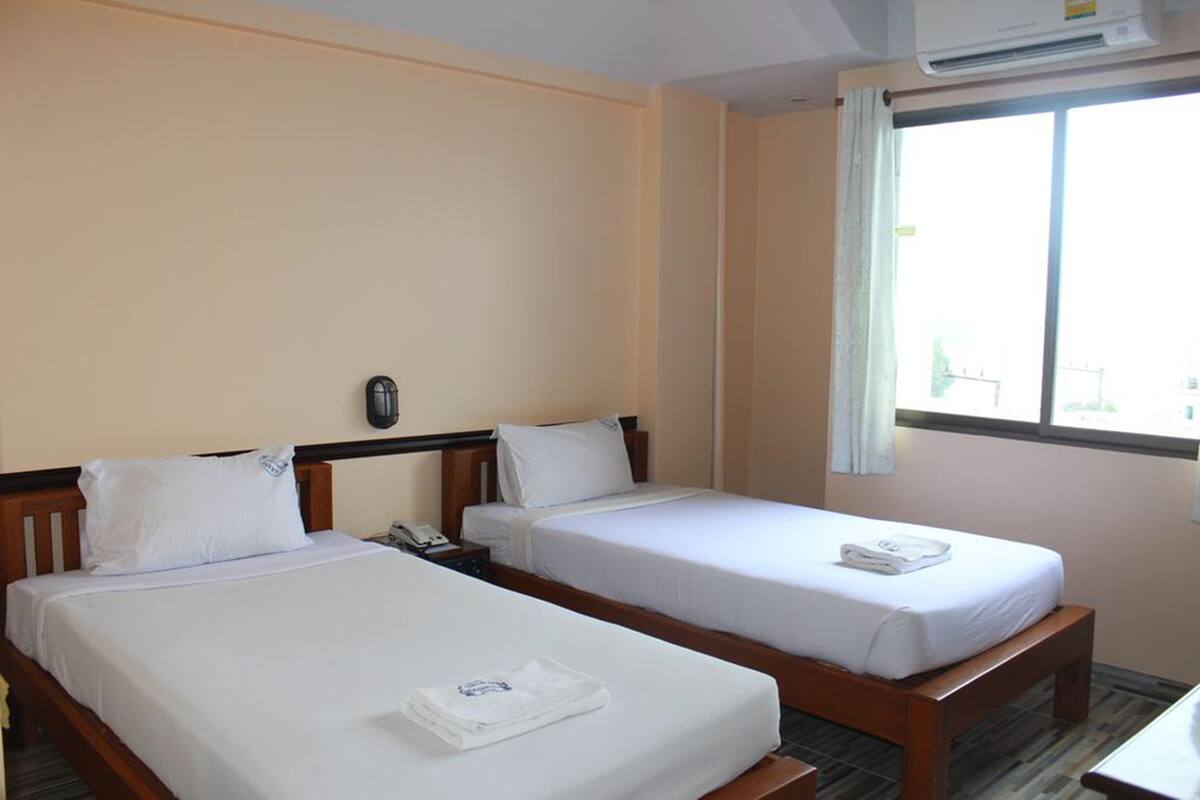 Standard Double or Twin Room (Air Con.) | Desk, free WiFi