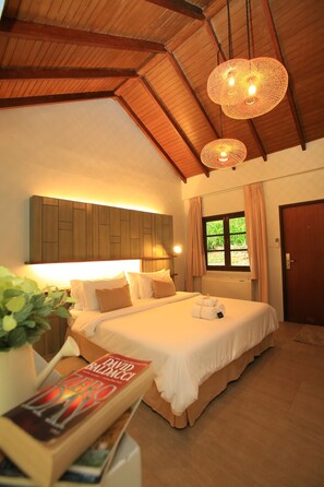 Ivory Room, Double bed | Minibar, desk, rollaway beds, free WiFi - Rabbiz Hill Resort (Kaeng Hang Maeo)