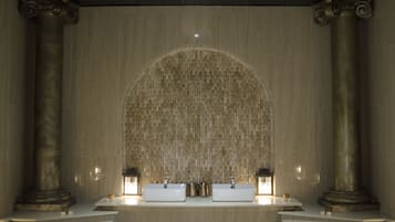 カップル用トリートメントルーム、サウナ、ホットタブ、スチームサウナ、トルコ風呂 / ハマム、ボディ トリートメント