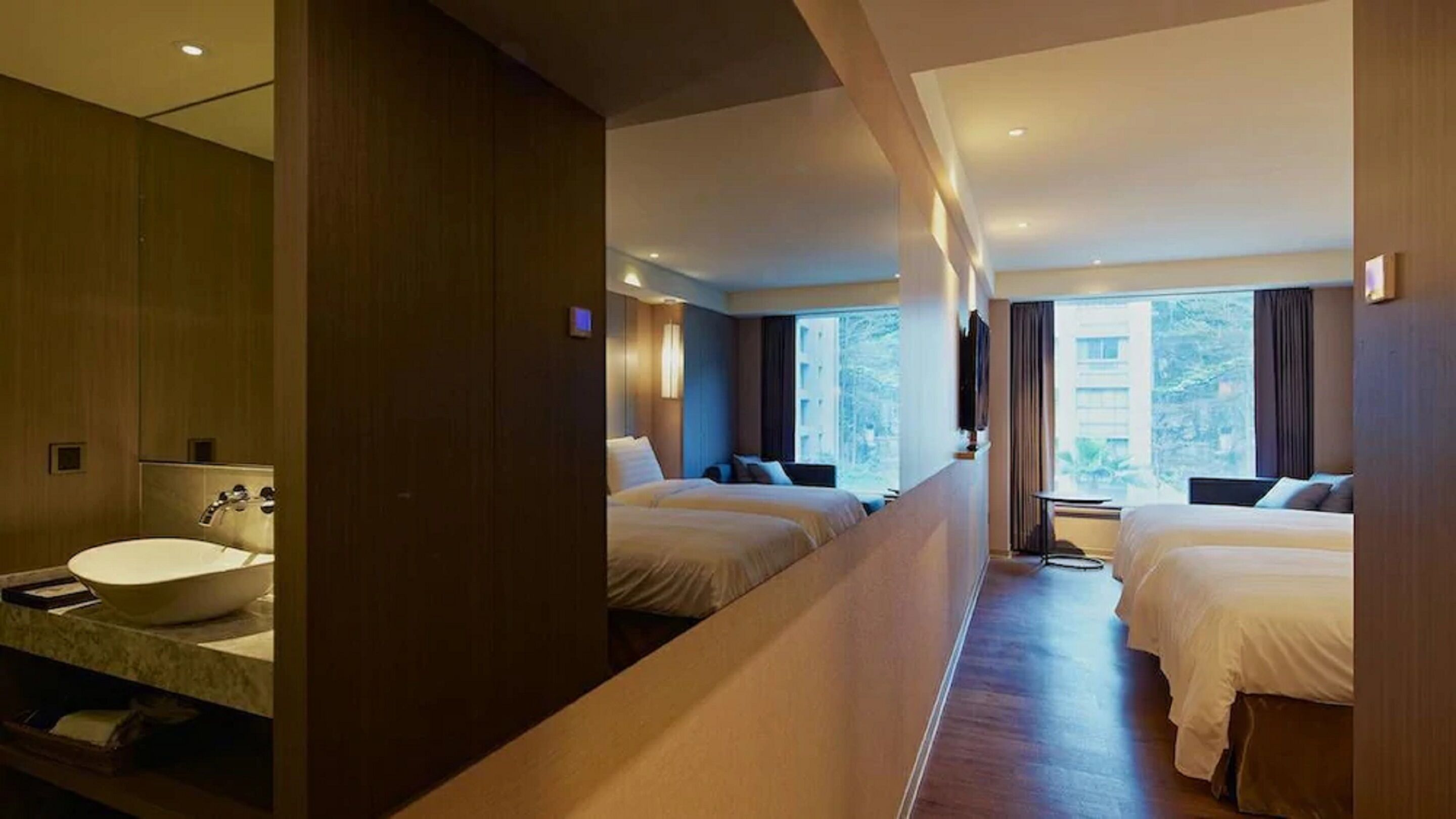 standard twin room (room only) | in-room safe, blackout curtains, soundproofing, iron/ironing board