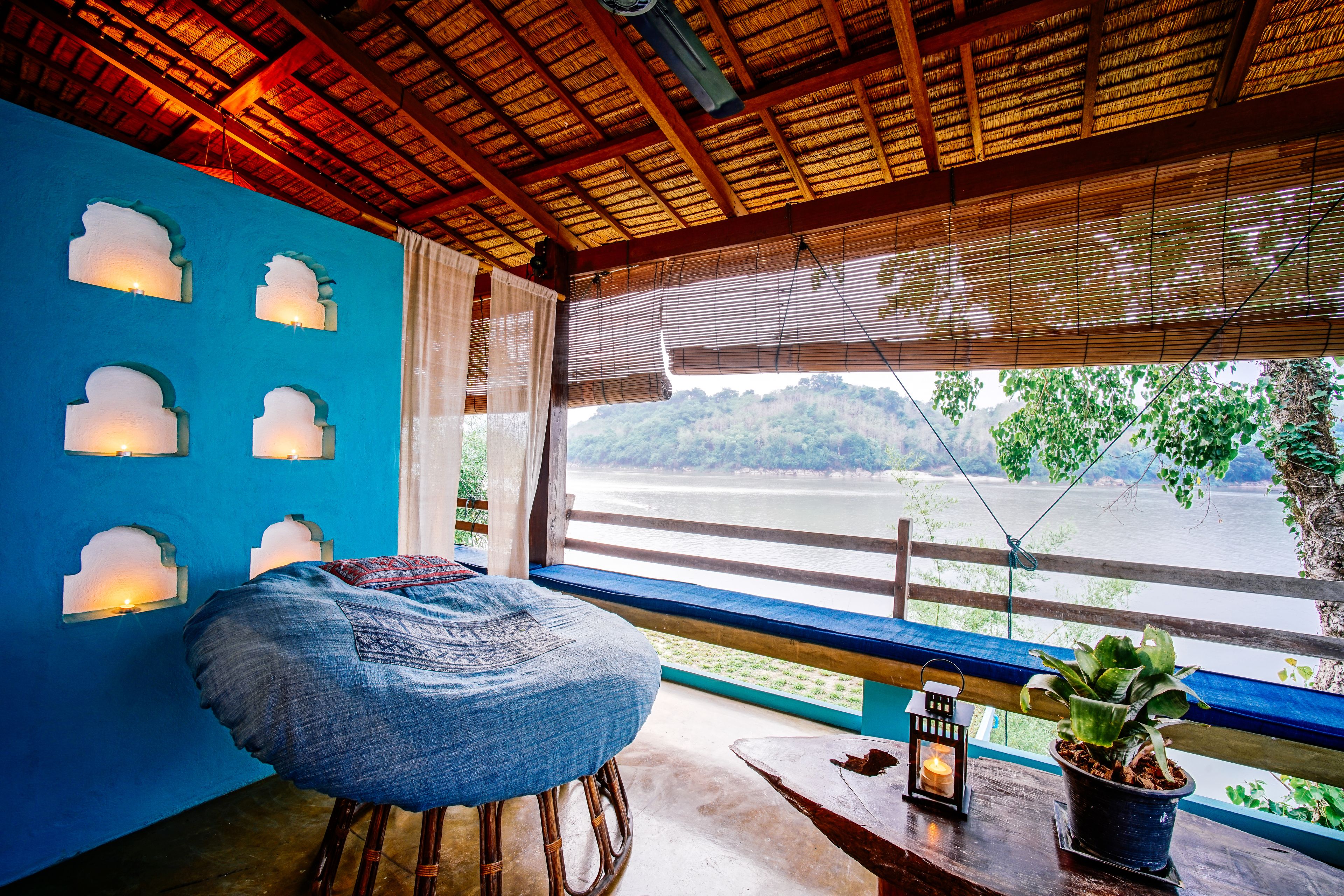 hmong room, river view | lake view