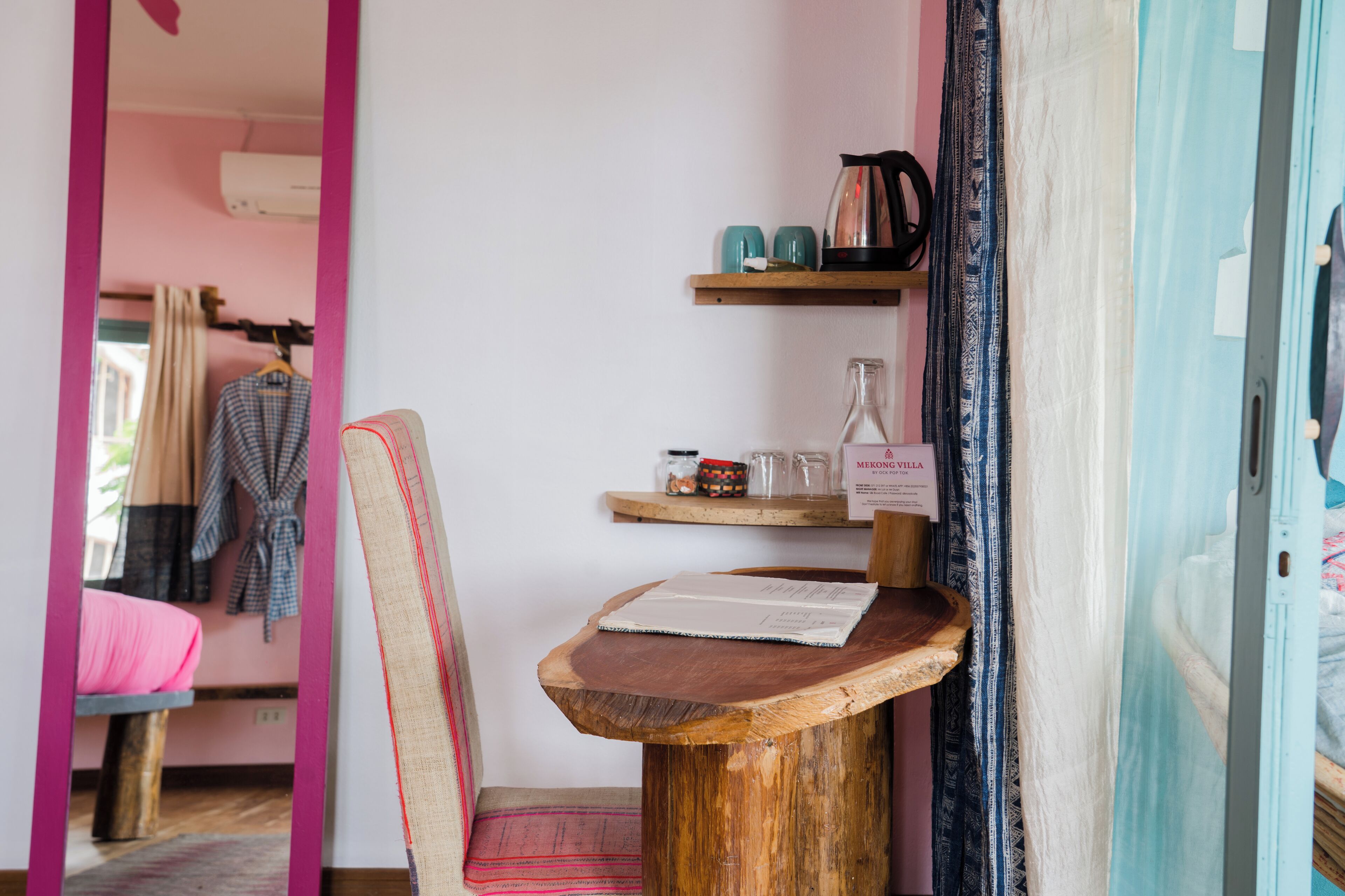 hmong room, river view | living area