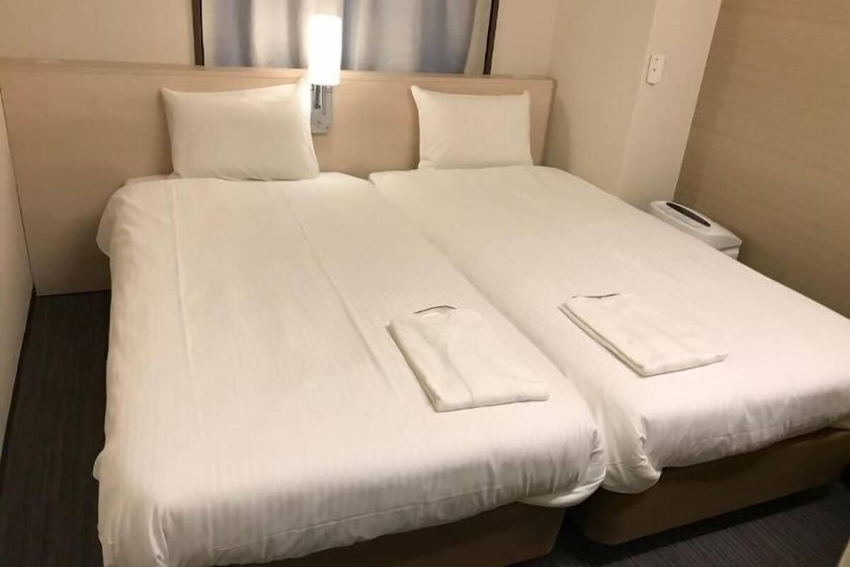 Desk, soundproofing, iron/ironing board (on request), WiFi (free)