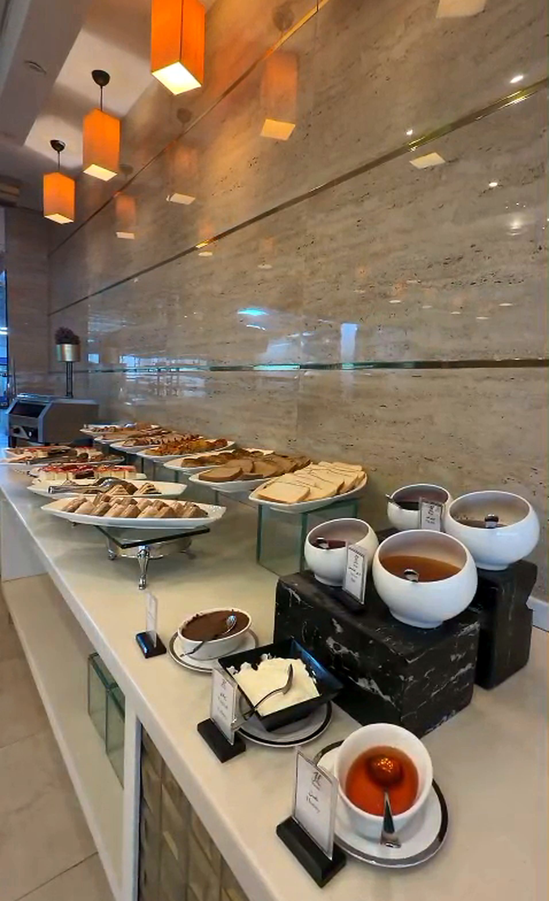 مطعم