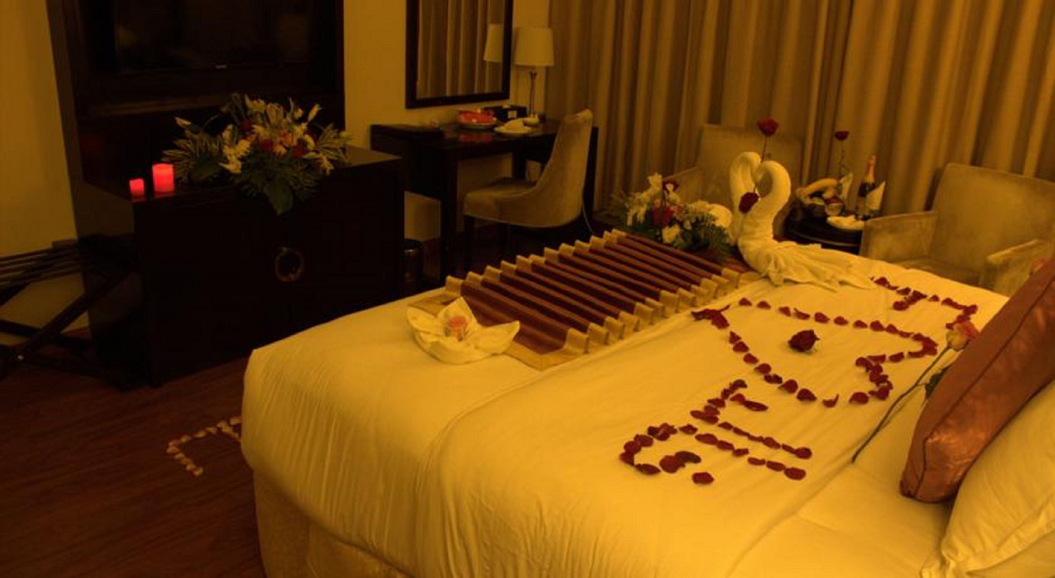 Deluxe Double Room | Egyptian cotton sheets, premium bedding, pillowtop beds, in-room safe
