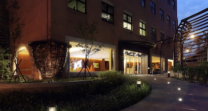 Mellow Fields Hotel