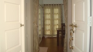 كوخ بريميم - غرفة نوم واحدة - بمنظر للوادي (Eden Cottage ) | المنشأة من الداخل