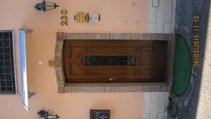 Property entrance - L'Incanto Guest House (Rome)