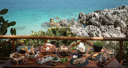 Nobelos Seaside Lodge