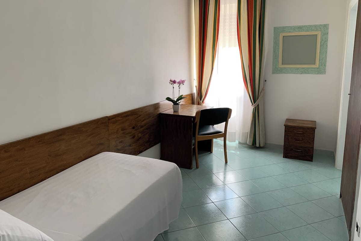Standard Single Room, 1 Twin Bed | Free WiFi, bed sheets