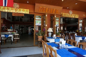 Dining - Dee-Lek Guesthouse and Restaurant (Cha-am)