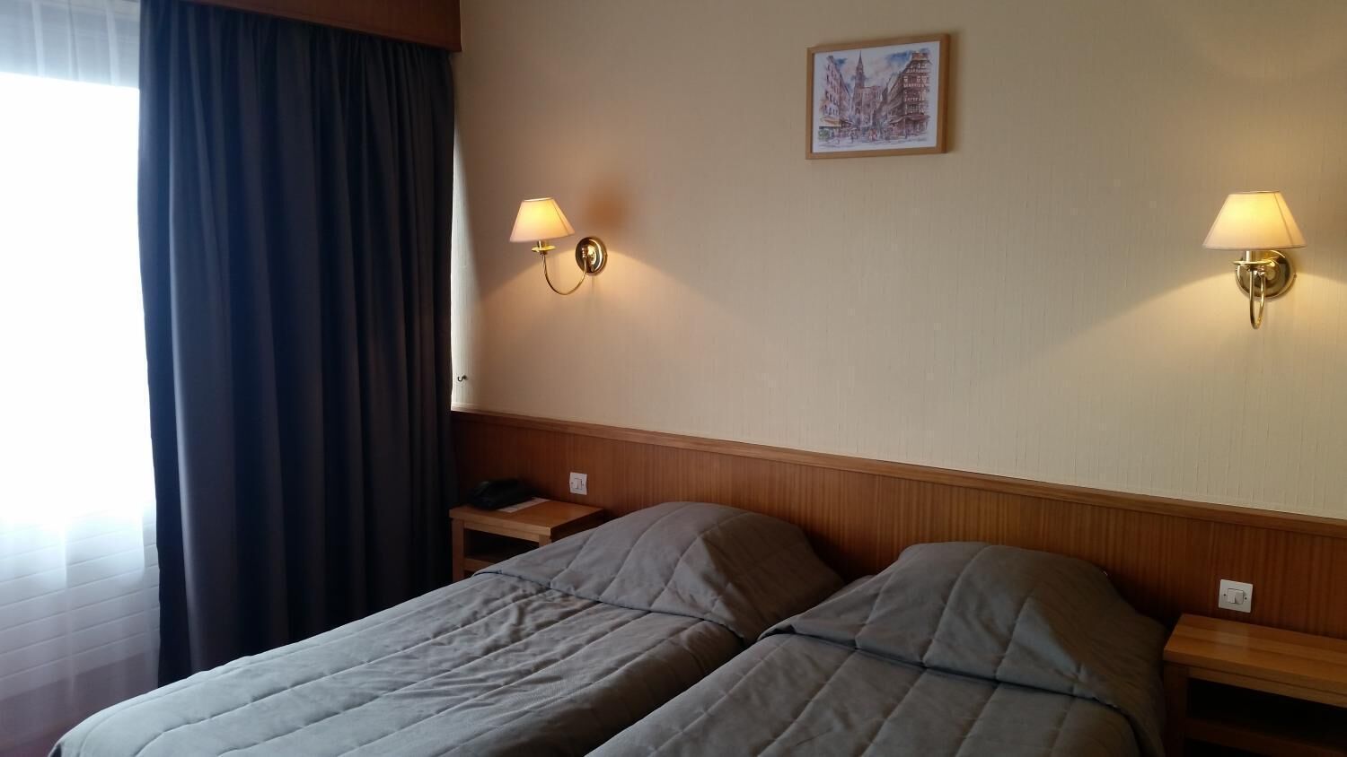 desk, cots/infant beds, free wifi, bed sheets