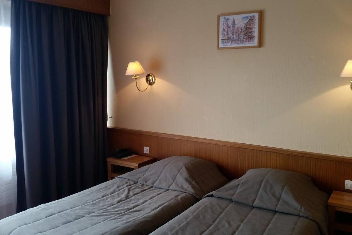 desk, cots/infant beds, free wifi, bed sheets