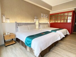 Cortinas opacas y wifi gratis