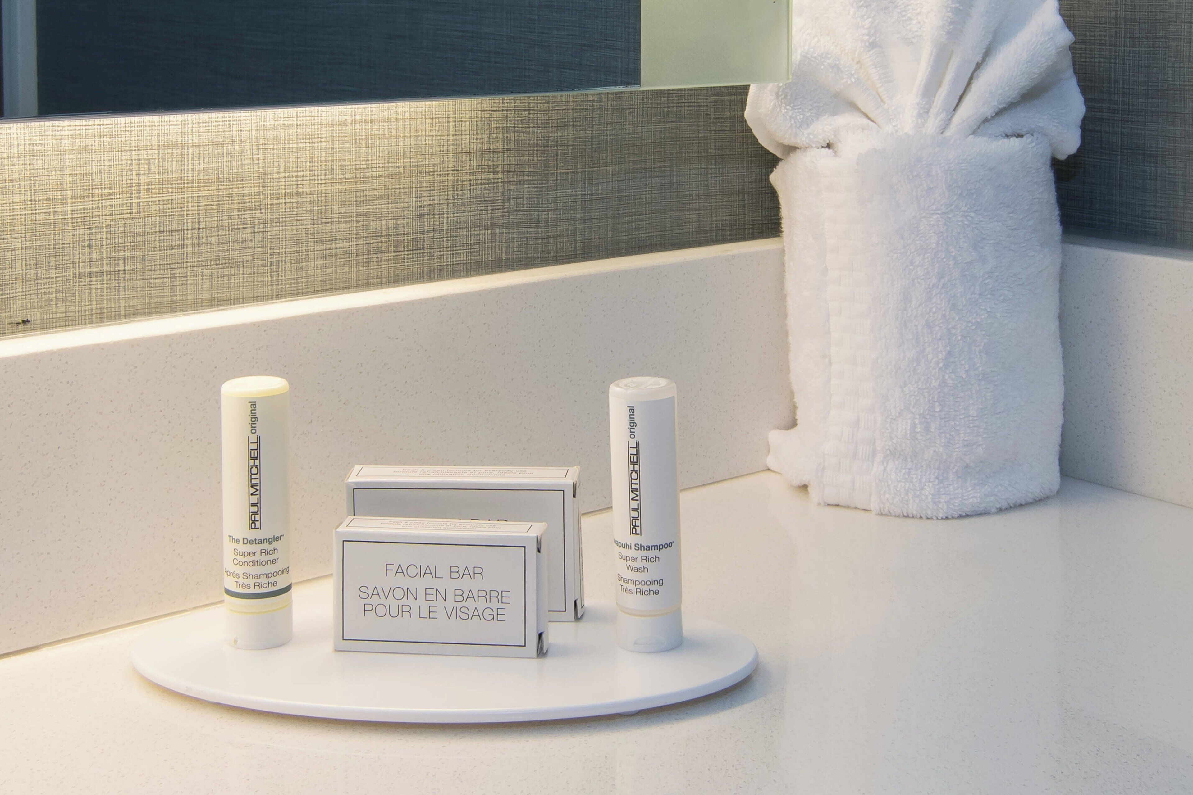 in-room safe, desk, laptop workspace, blackout curtains