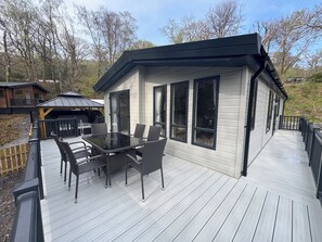 Luksus-alpehytte | Terrasse/gårdhave