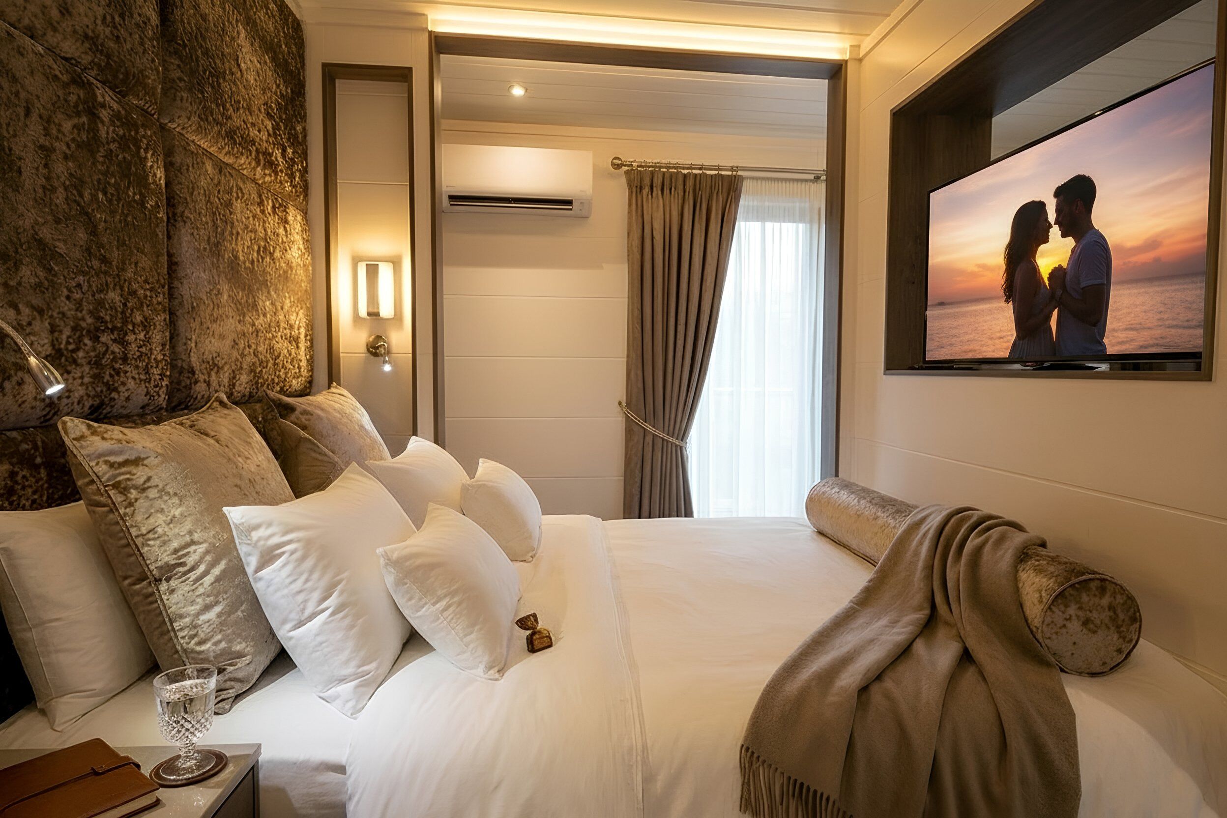 Woodland Escape Suite, 1 King Bed | Strygejern/strygebræt, gratis Wi-Fi, sengetøj