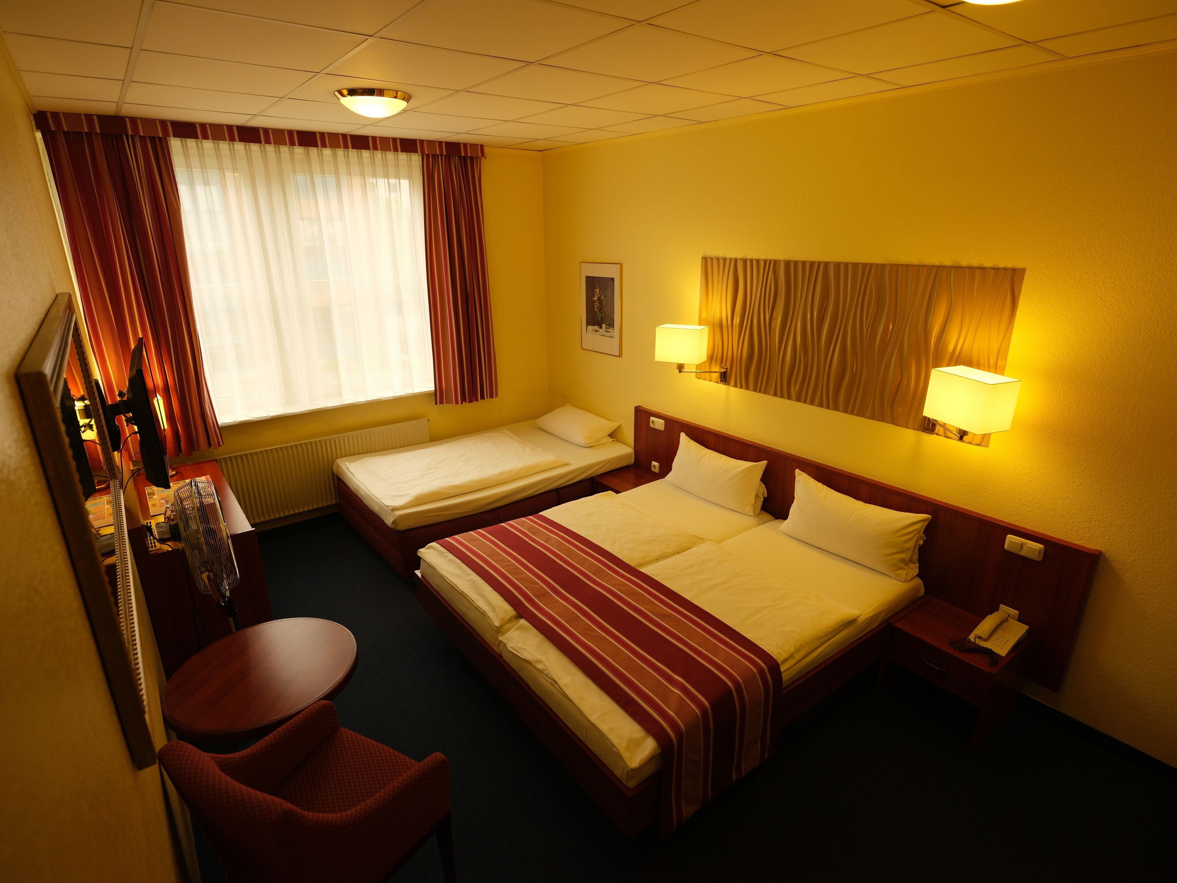 Minibar, in-room safe, desk, soundproofing