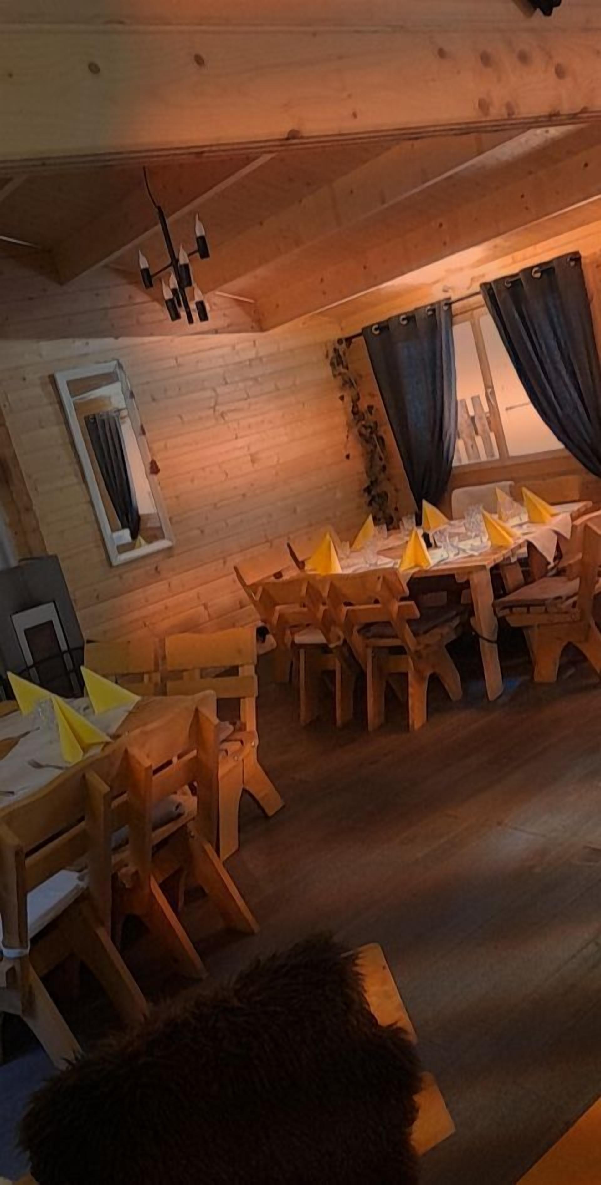 breakfast, lunch, dinner served; regional cuisine