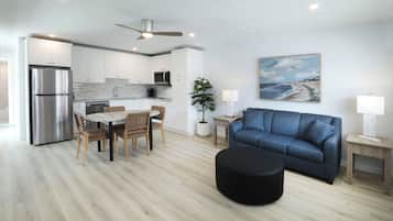 Deluxe Suite (Townhouse Apartment) | Room amenity