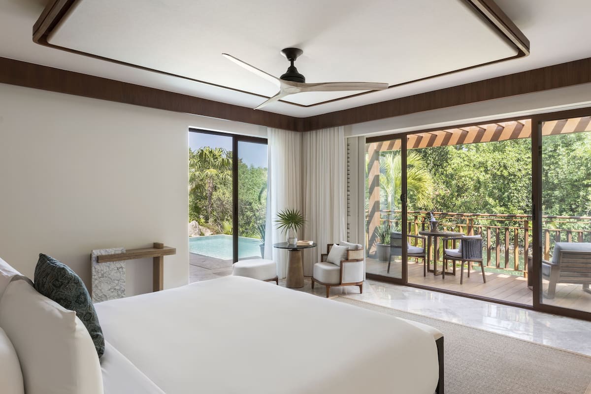 Suite, 1 très grand lit, piscine privée, vue canal (La Tortuga)