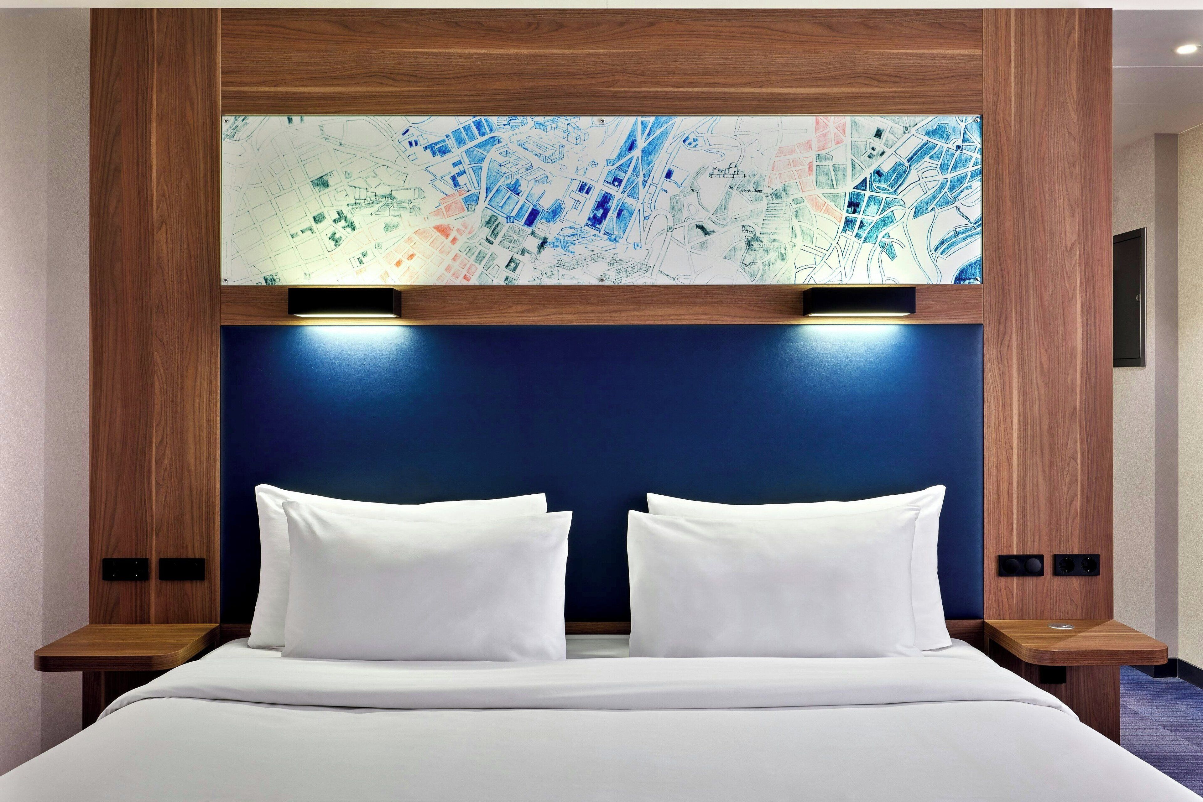 Urban, Kamer, 1 kingsize bed | 1 slaapkamer, luxe beddengoed, een kluis op de kamer, een bureau