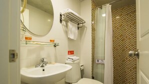 Bathroom - Home Inn Xiaoxitian (Beijing)